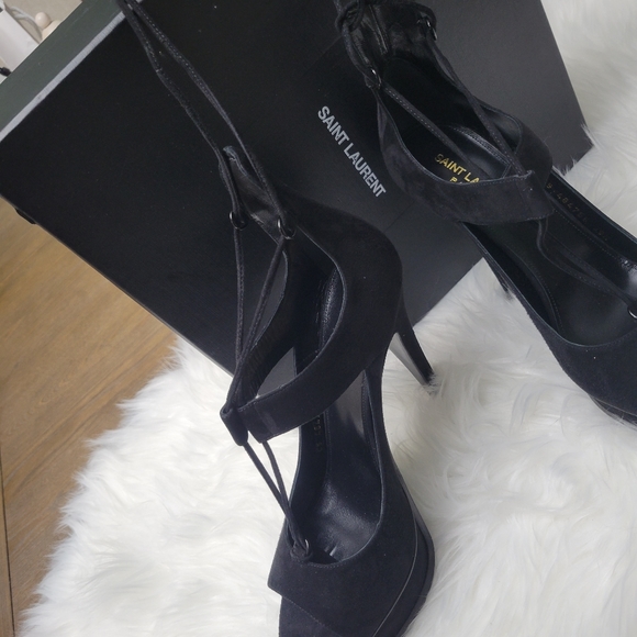 Saint Laurent lace up platform shoe - Picture 2 of 8